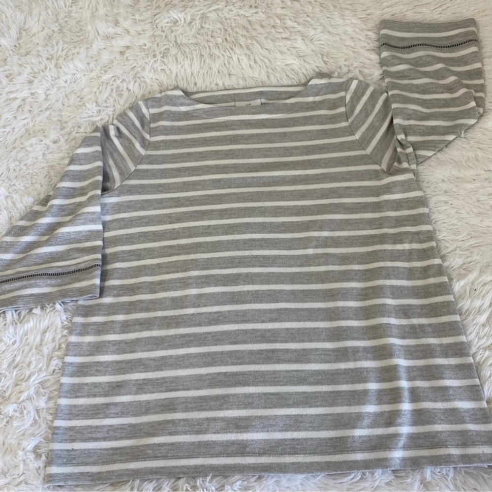 J. Jill Striped Shirt With 3/4 Sleeves Gray And White Size Small - Picture 7 of 7